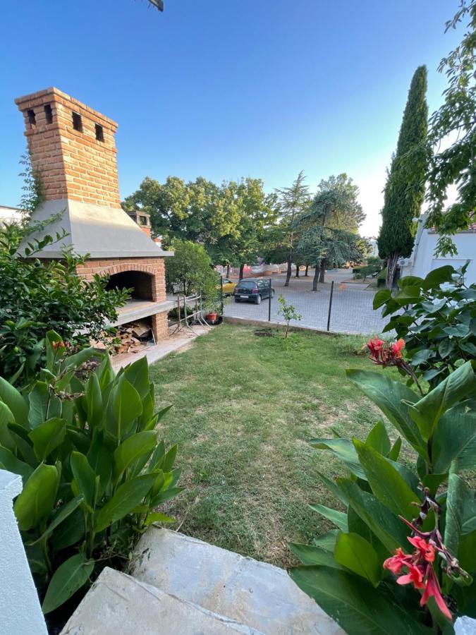 Apartment Holiday Ζαντάρ Εξωτερικό φωτογραφία